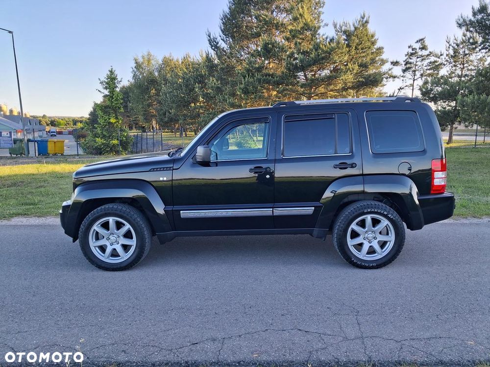 Jeep Cherokee - 15