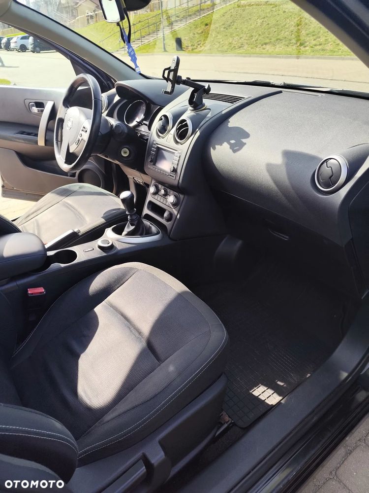 Nissan Qashqai 2.0 dCi 4 x 4 DPF tekna - 12