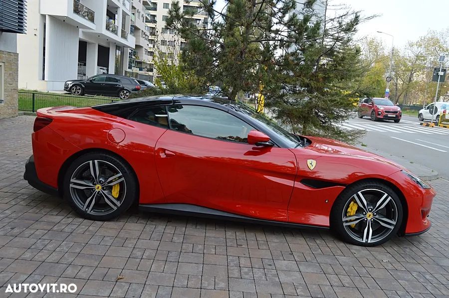 Ferrari Portofino - 29
