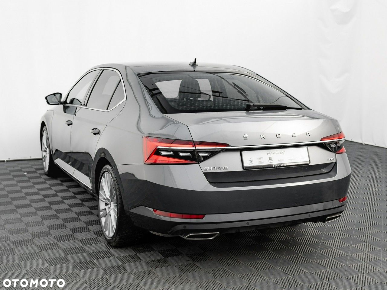Skoda Superb 2.0 TSI 4x4 L&K DSG - 5