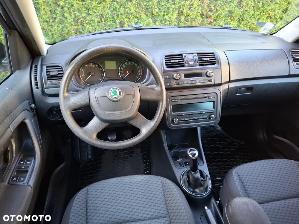 Skoda Roomster - 10