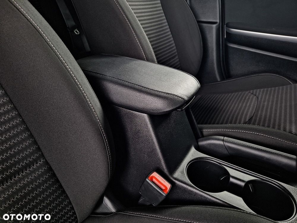 Kia Ceed 1.5 T-GDI M DCT - 39