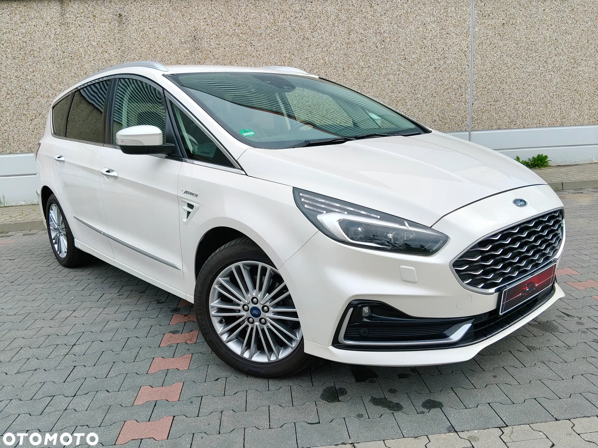 Ford S-Max 2.0 EcoBlue Bi-Turbo VIGNALE - 2