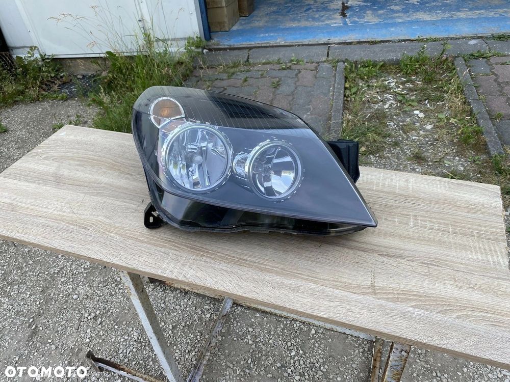 LAMPA PRZEDNIA PRAWA OPEL ASTRA III H DEPO 5509094E - 1