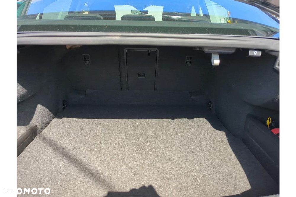Volkswagen Passat 1.5 TSI EVO Business DSG - 14