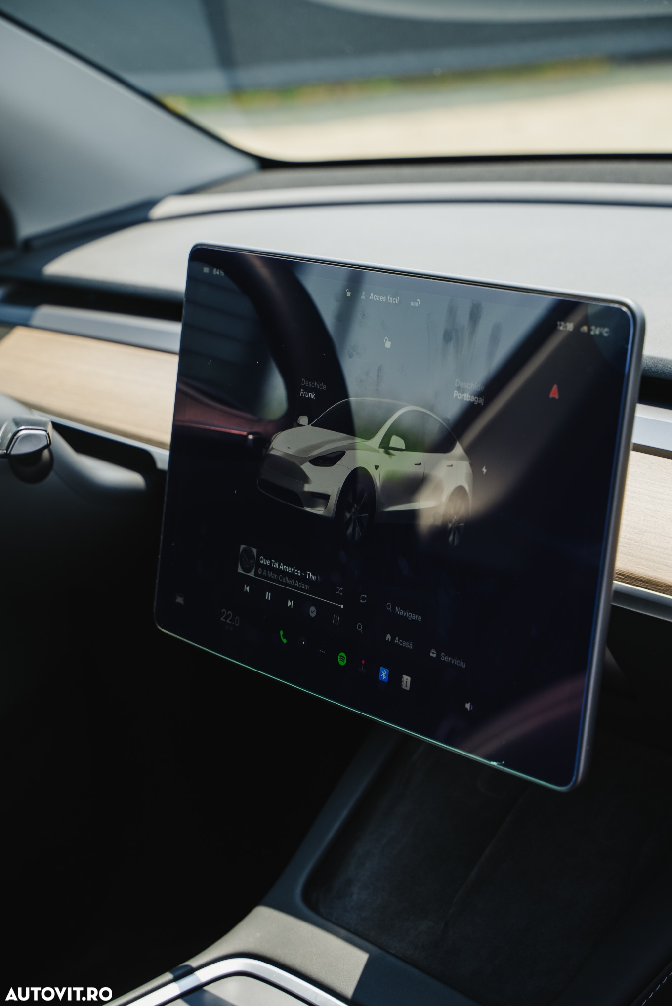 Tesla Model Y AWD Long Range - 22