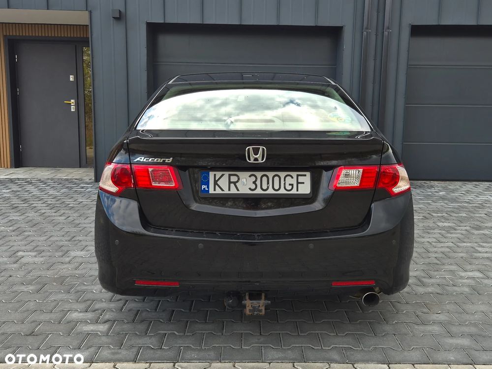 Honda Accord 2.0 Executive - 22