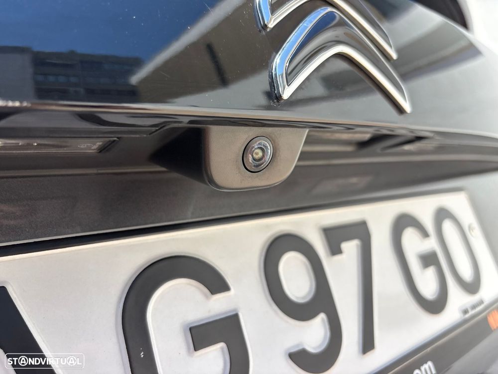 Citroën C4 1.5 BlueHDi Shine Pack EAT8 - 4
