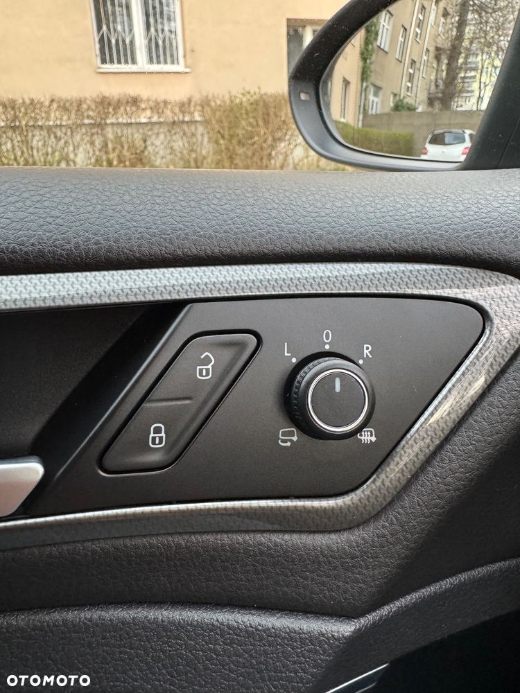 Volkswagen Golf 1.6 TDI BMT Highline DSG - 16