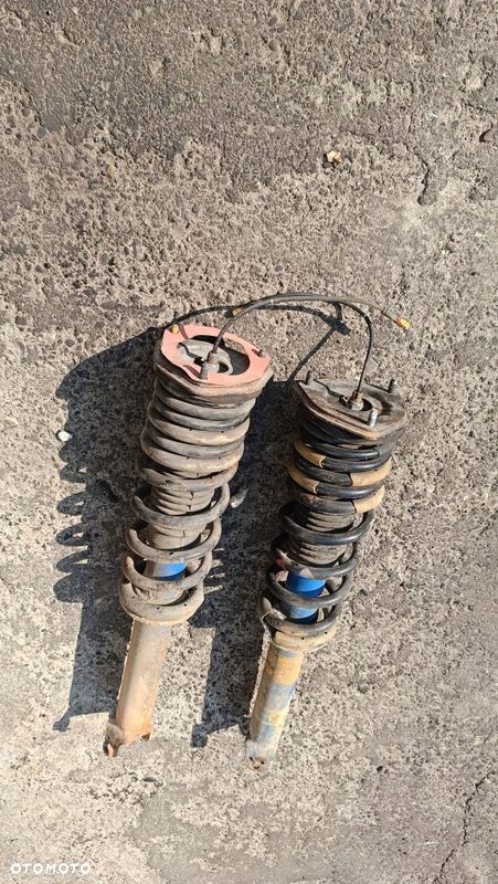 AMORTYZATOR PRAWY TYŁ TYLNI TYLNY NISSAN GTR GT-R R35 - 2