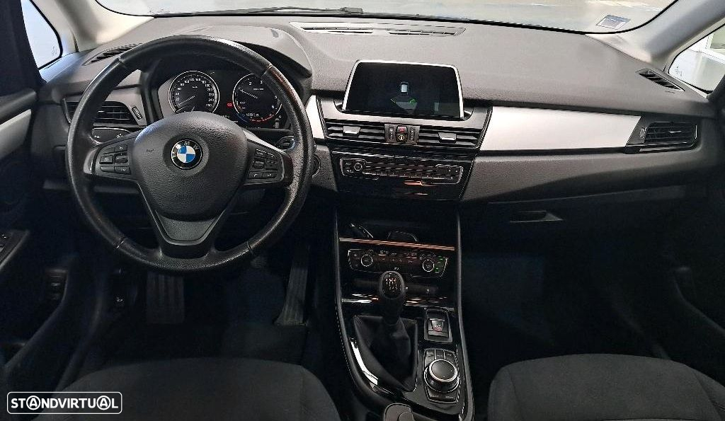 BMW 216 Active Tourer d Advantage - 4