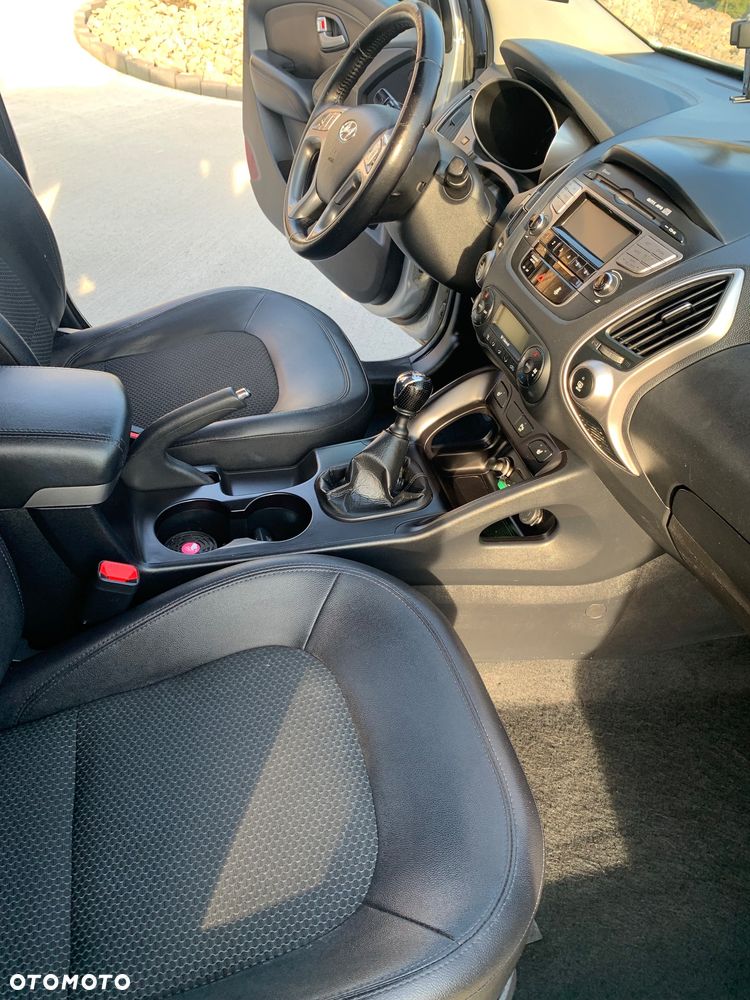 Hyundai ix35 2.0 CRDi Premium 4WD - 3