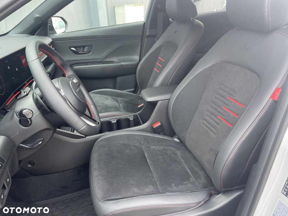 Hyundai Kona 1.6 GDI Hybrid N-Line DCT - 12