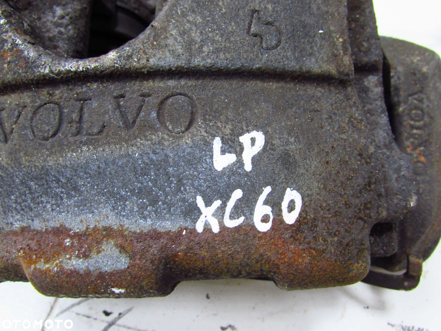 VOLVO XC60 2.4 D5 08- ZACISK HAMULCOWY PRZOD LEWY - 7