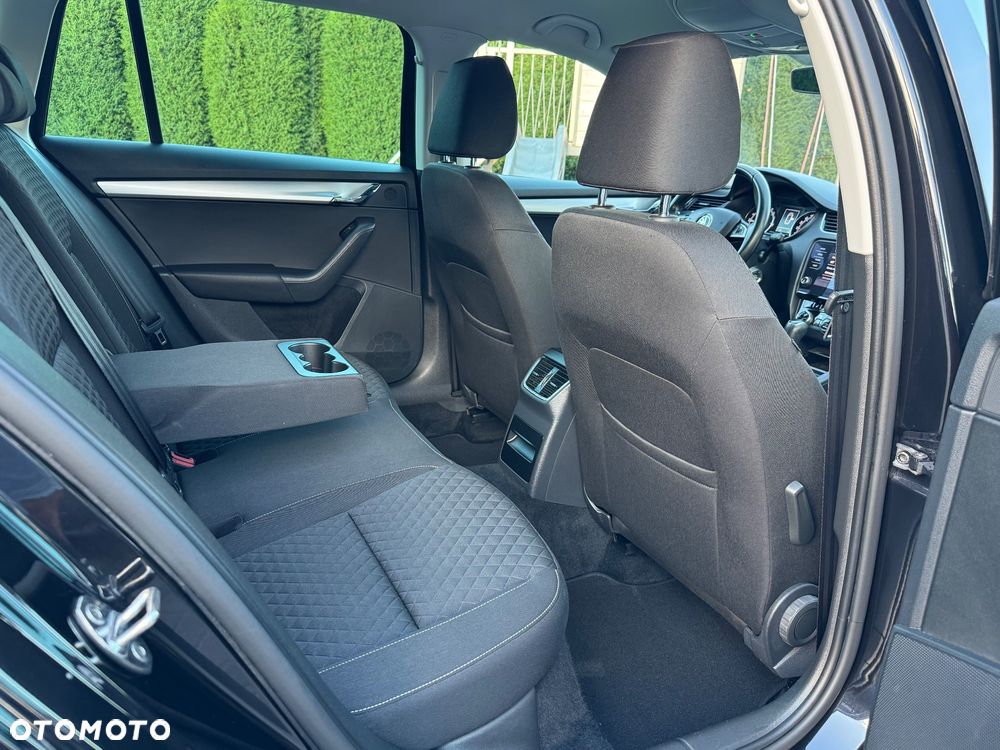 Skoda Octavia 2.0 TDI DSG Drive - 27