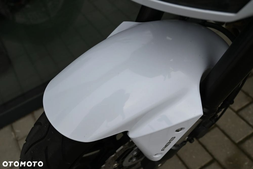 Kawasaki Z - 37