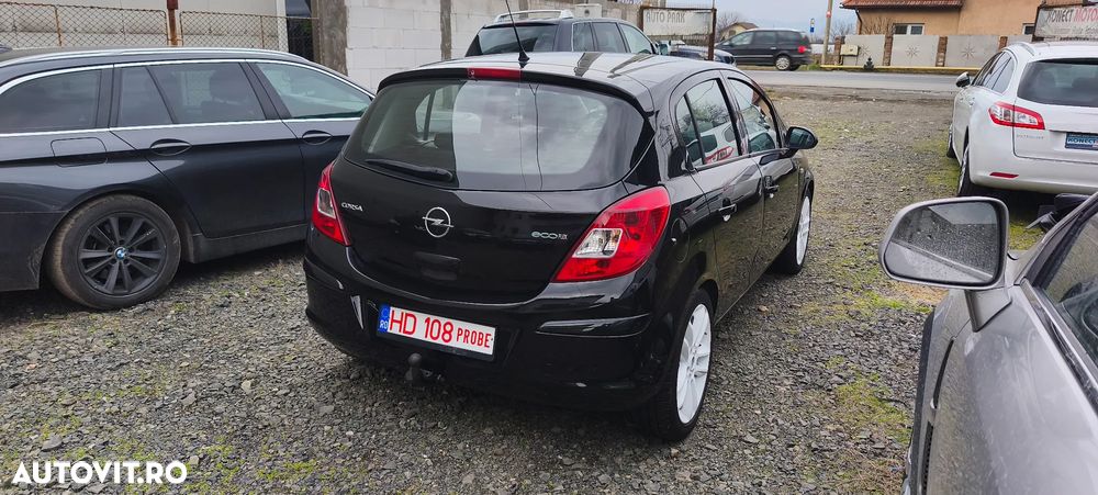 Opel Corsa 1.3 CDTI Cosmo - 4