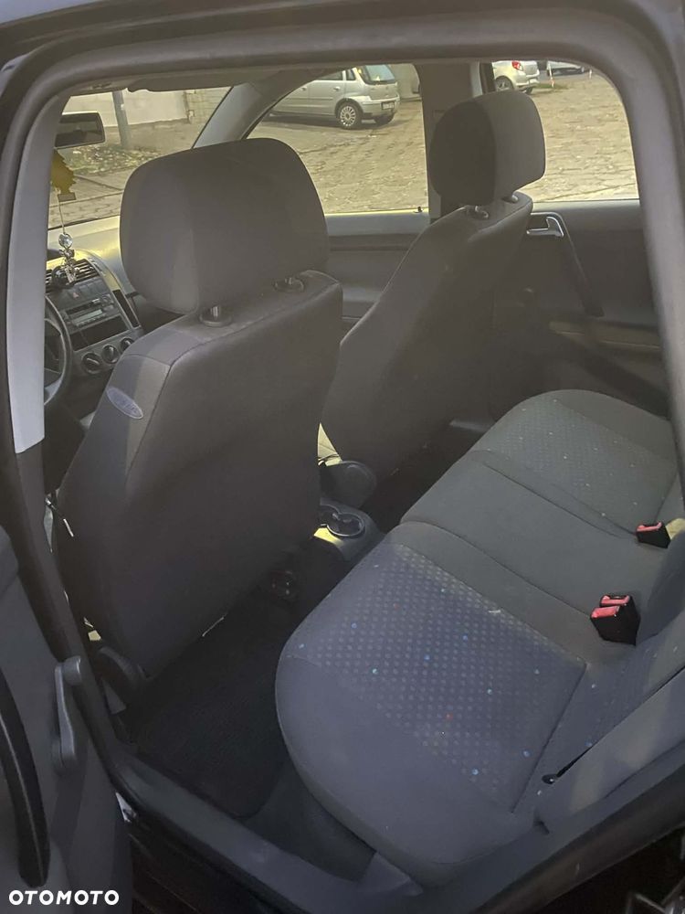 Volkswagen Polo - 5