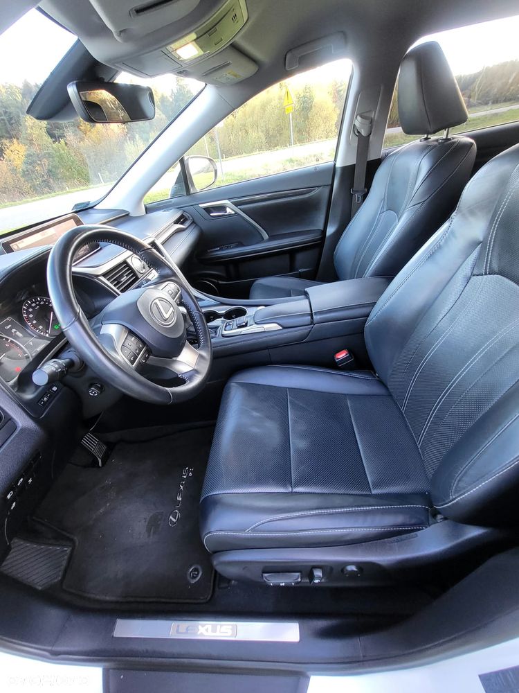 Lexus RX - 13