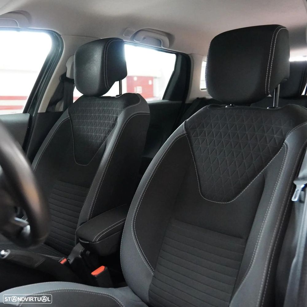 Renault Clio TCe 90 Dynamique - 27