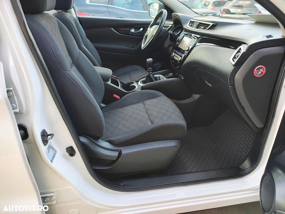 Nissan Qashqai 1.5 DCI TEKNA+ - 26