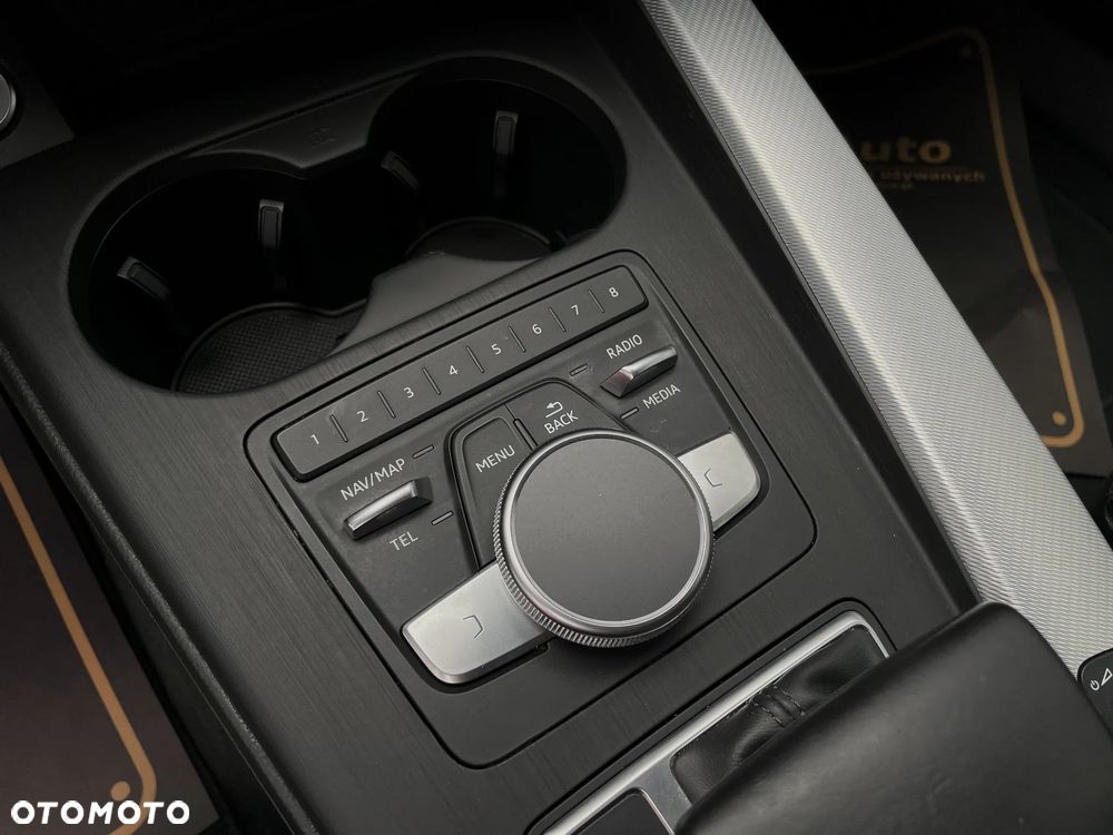 Audi A4 Limousine 2.0 TFSI ultra S tronic - 34