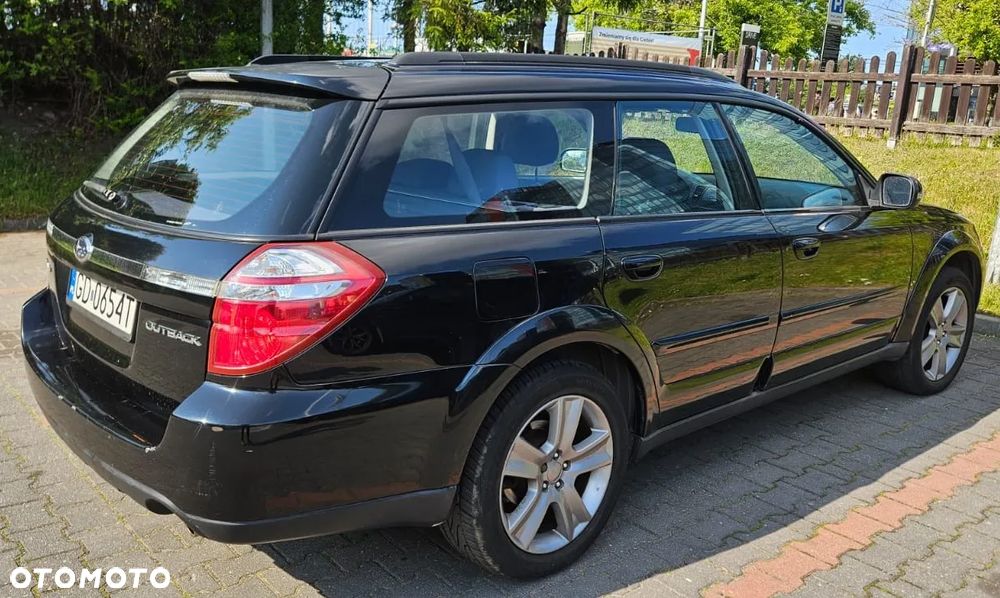 Subaru Outback - 3