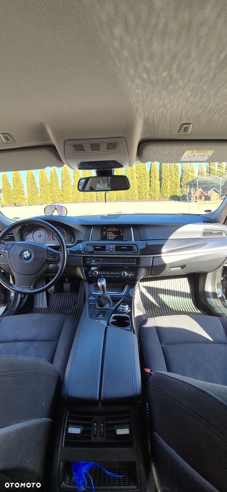 BMW Seria 5 520d - 8