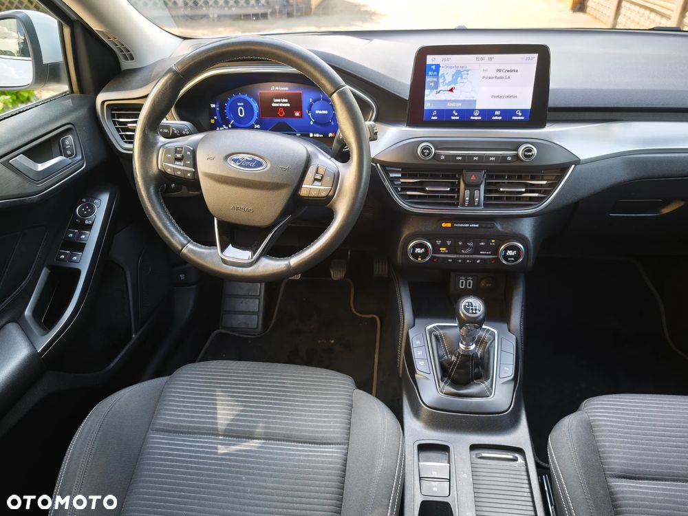 Ford Focus 1.5 EcoBlue STart-Stopp-System TITANIUM - 27