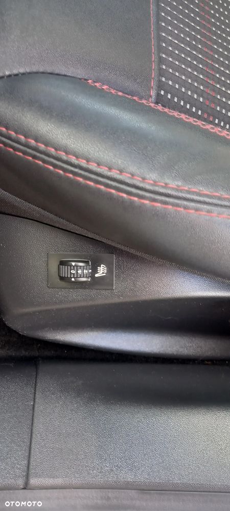 Peugeot 2008 PureTech 130 Stop&Start GT-Line Edition - 15