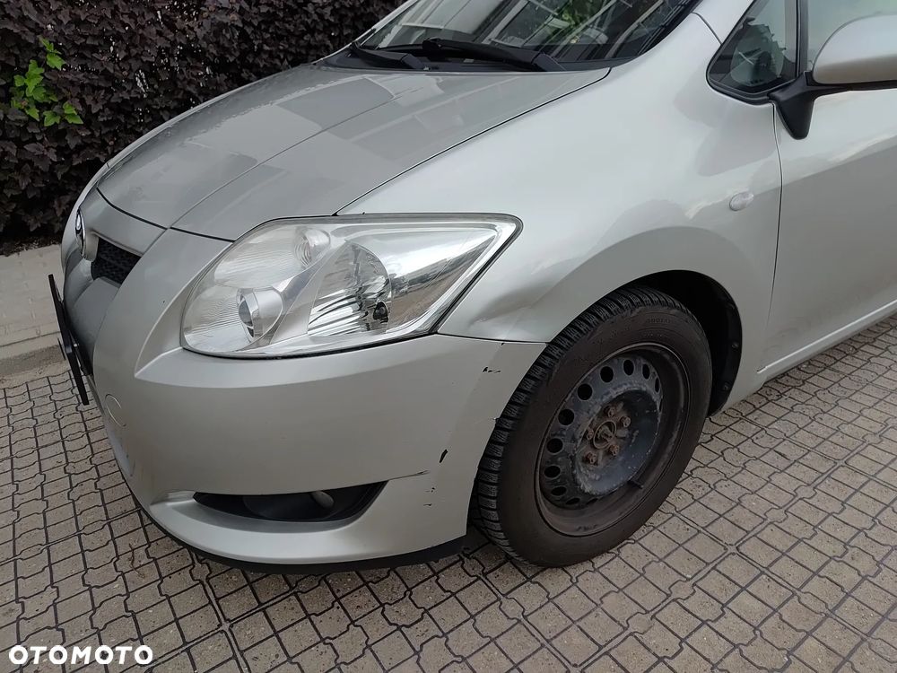 Toyota Auris 1.4 D-4D Luna MM - 7