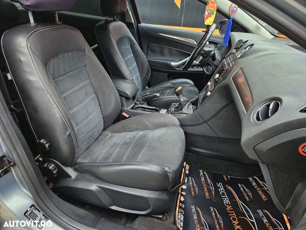 Ford Mondeo Turnier 2.0 TDCi Titanium X - 13