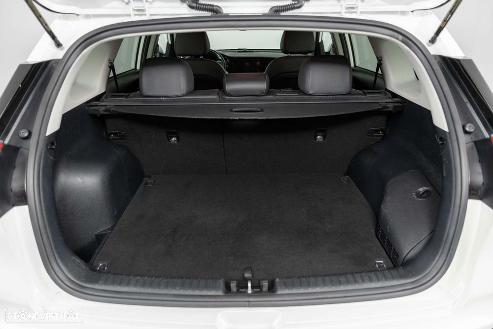 Kia Niro 1.6 GDi PHEV Drive - 14