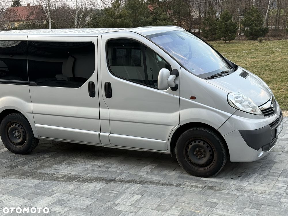 Opel Vivaro - 2