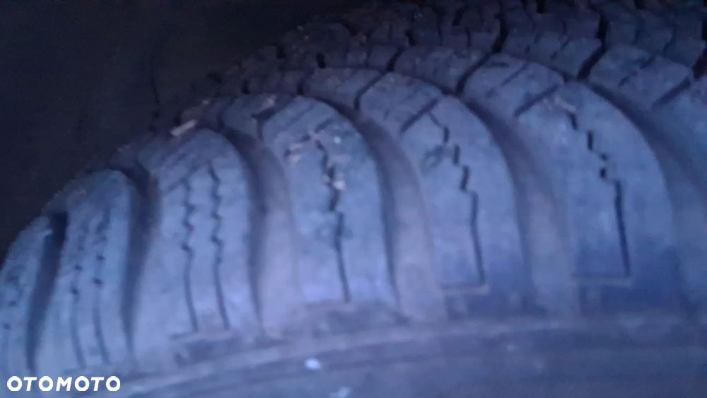 Mazda 2 1.4 Core + - 15