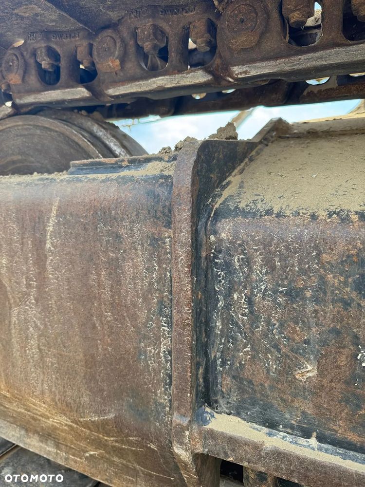 Caterpillar 323 - 10