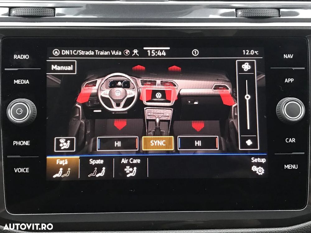 Volkswagen Tiguan 2.0 TDI DSG Life - 32