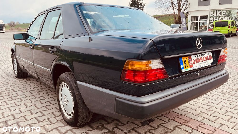 Mercedes-Benz W124 (1984-1993) - 4