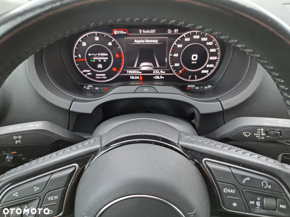Audi A3 Sportback 30 TDI design - 8