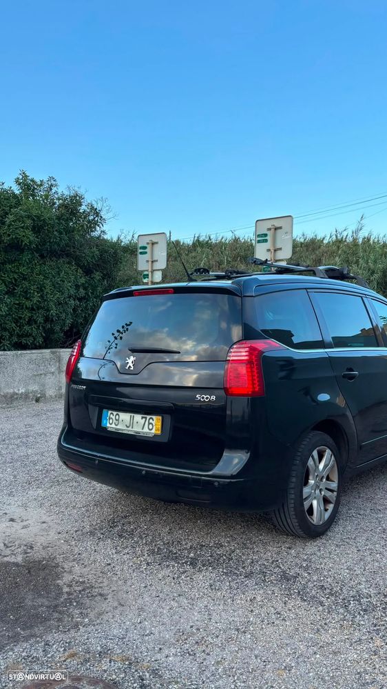 Peugeot 5008 - 3