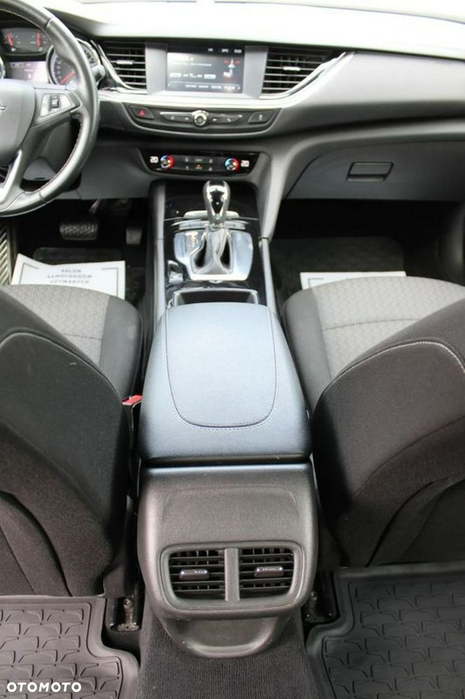 Opel Insignia 1.5 T Elite S&S - 26