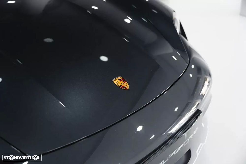 Porsche Taycan Cross Turismo 4 - 4