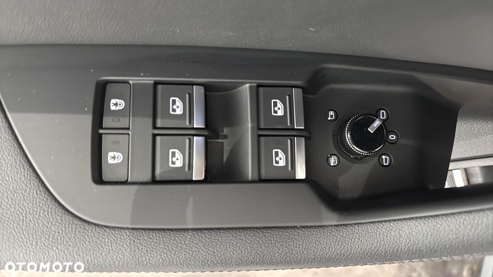 Audi A6 Allroad - 26