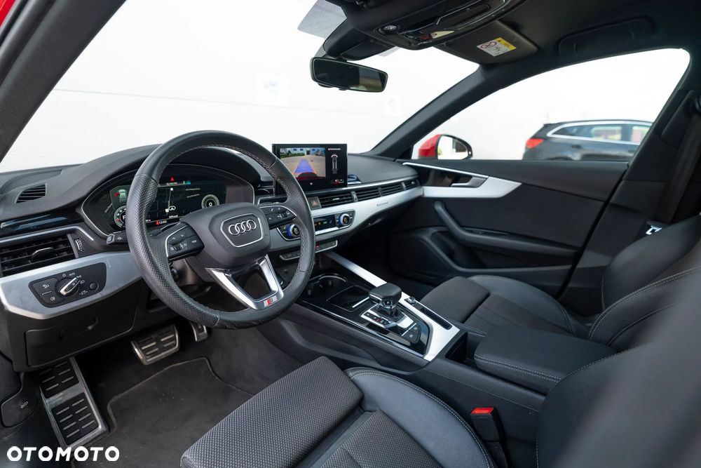 Audi A4 Avant 40 TFSI quattro S tronic - 7