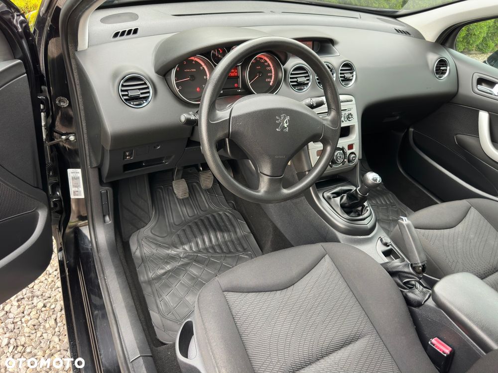 Peugeot 308 - 24