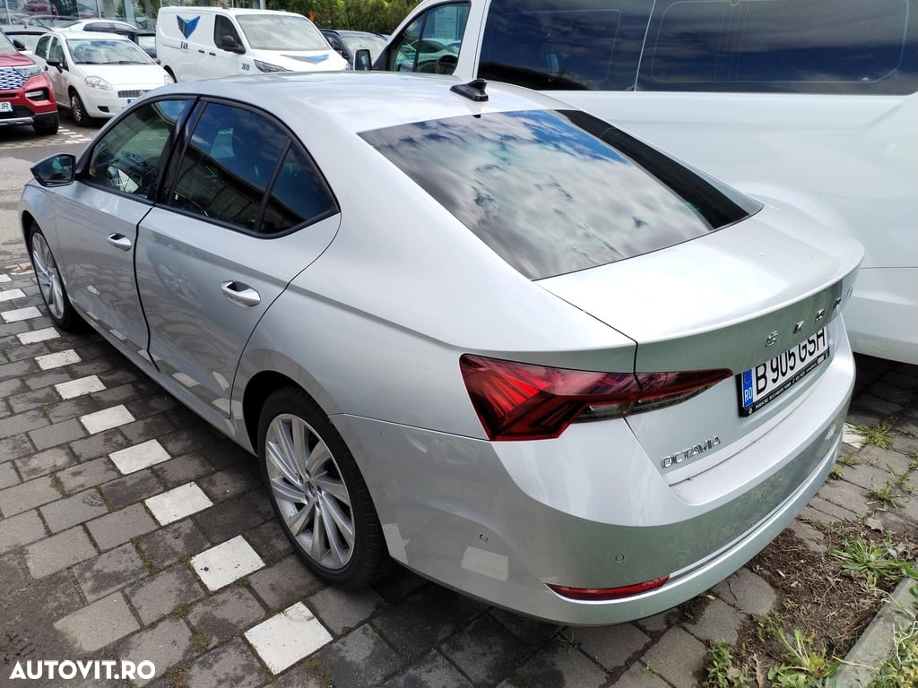 Skoda Octavia 2.0 TDI DSG Style - 5