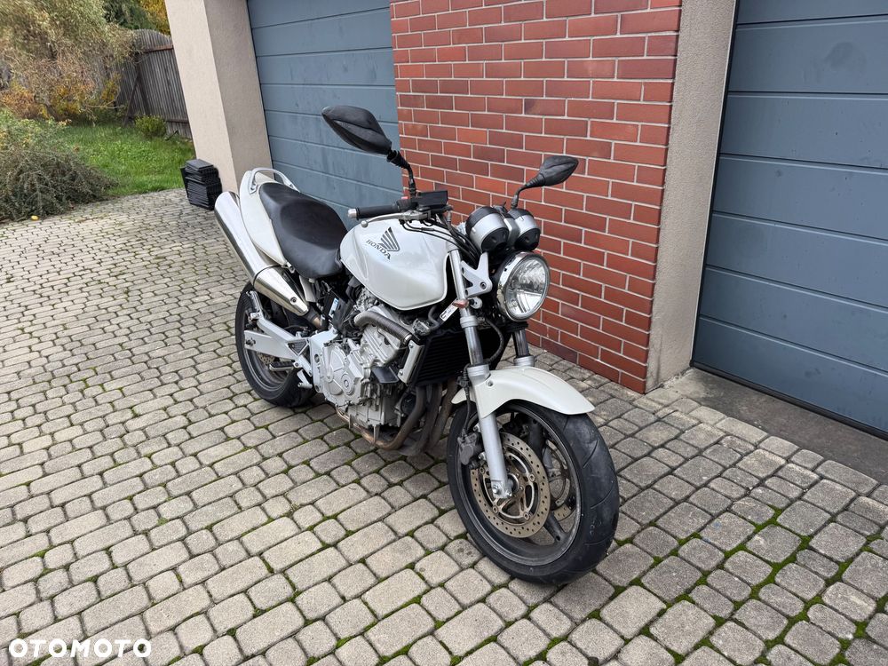 Honda Hornet - 4