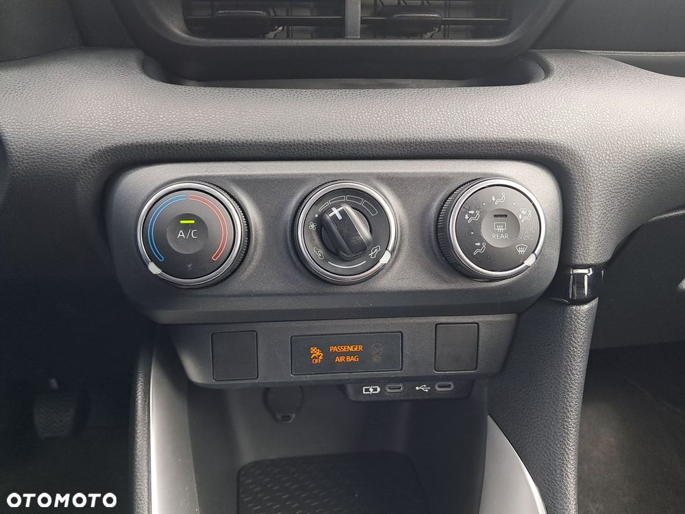 Toyota Yaris 1.5 Active - 13