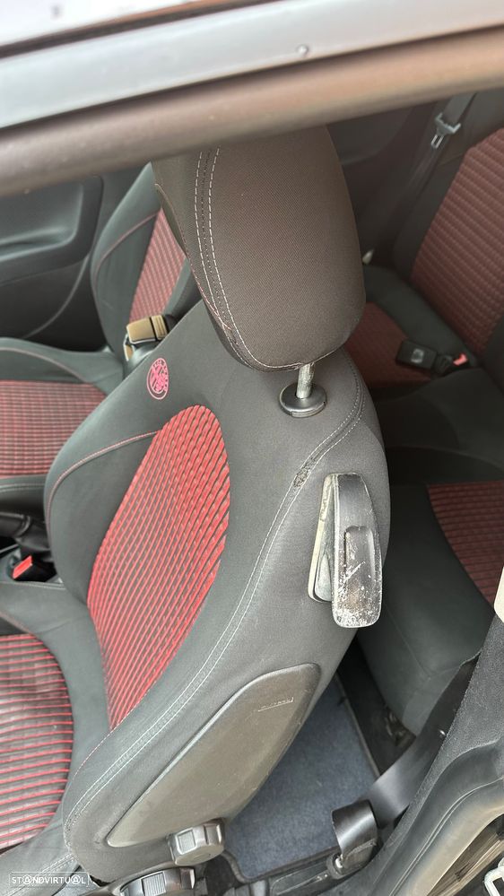 Alfa Romeo MiTo 1.3 JTD Distinctive - 13