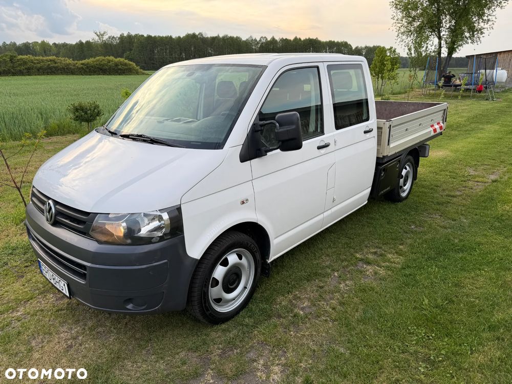 Volkswagen Transporter - 1
